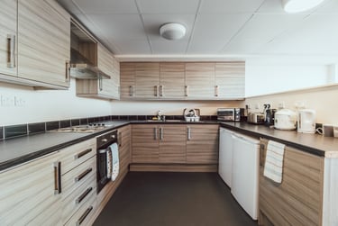 Premium En Suite at Lomax Halls, 17 Hill Street, Stoke, ST41NL - Image 4